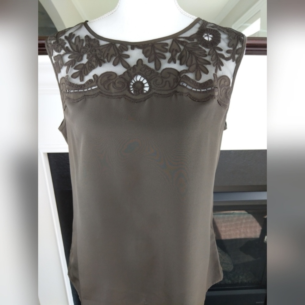 Ann Taylor top - Picture 3 of 5